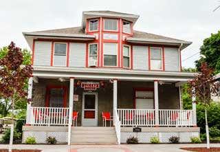 House Rentals - The street front view of the All Star Ohio House.